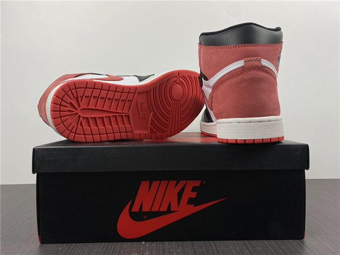 Jordan1 Retro Track Red 555088-112