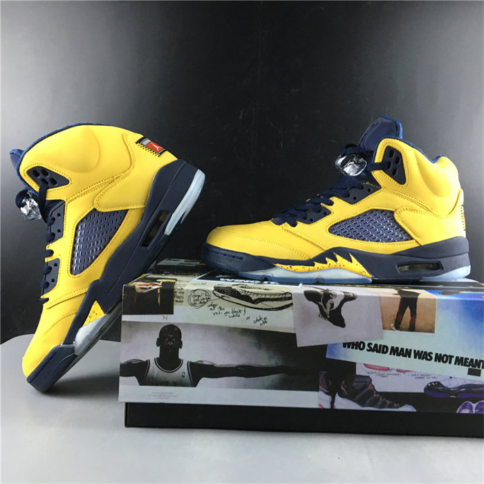 Jordan5 Retro Michigan CQ9541-704