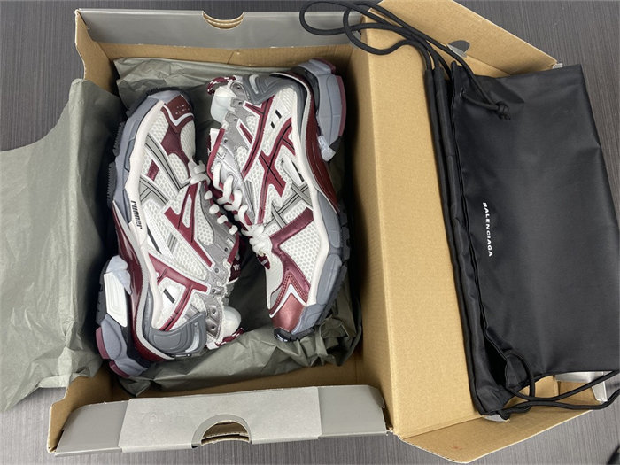 BLCG Runner Burgundy  677402 W3RB3 9069