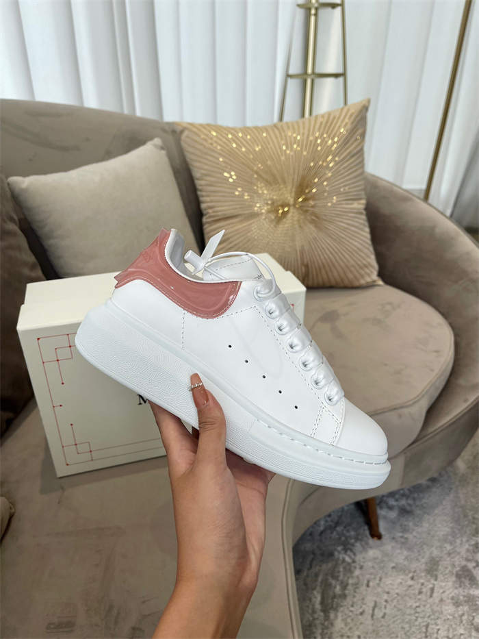 ale*d*r M*Q*en oversized