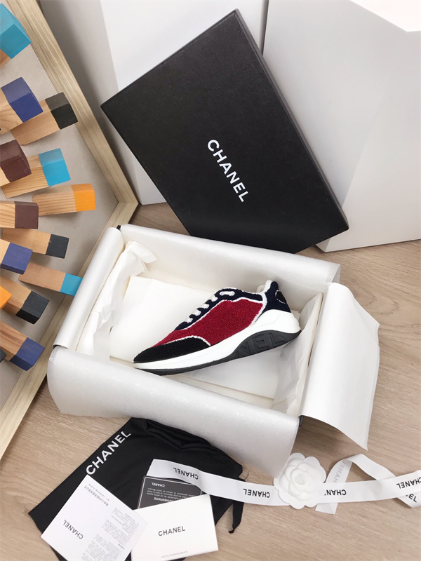 Chanal Sneakers