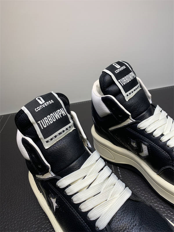 RI*K OWENS SNEAKERS