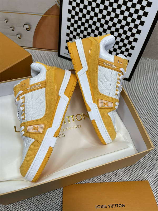 LV071