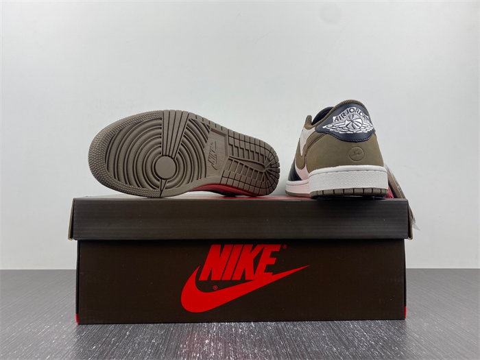 Jordan 1 Retro Low OG SP Travis Scott DM7866-902