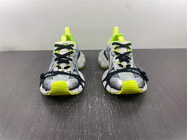 IAGA -PHANTOM SNEAKER