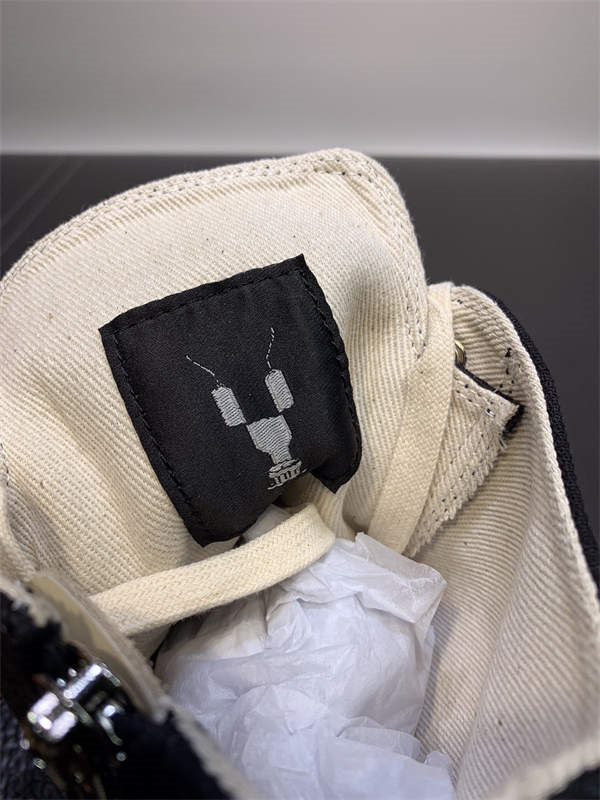 Rick Owens High Sneaker