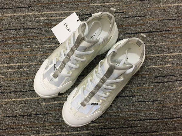 DR Sneakers 123