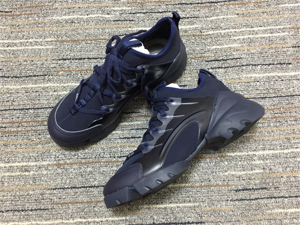 DR Sneakers