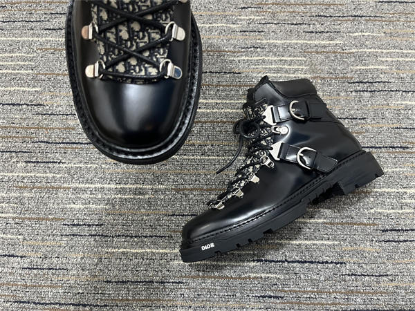 D*or boot