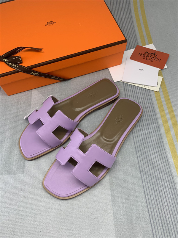H Slipper