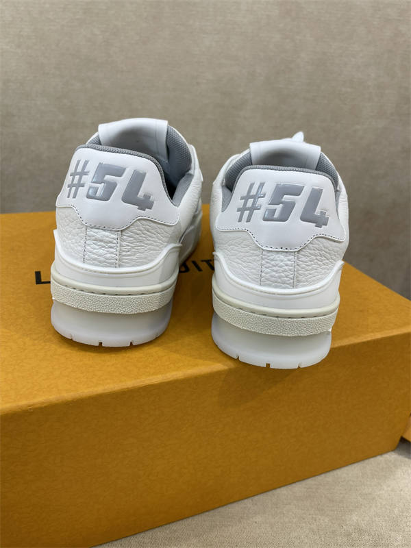 LV152