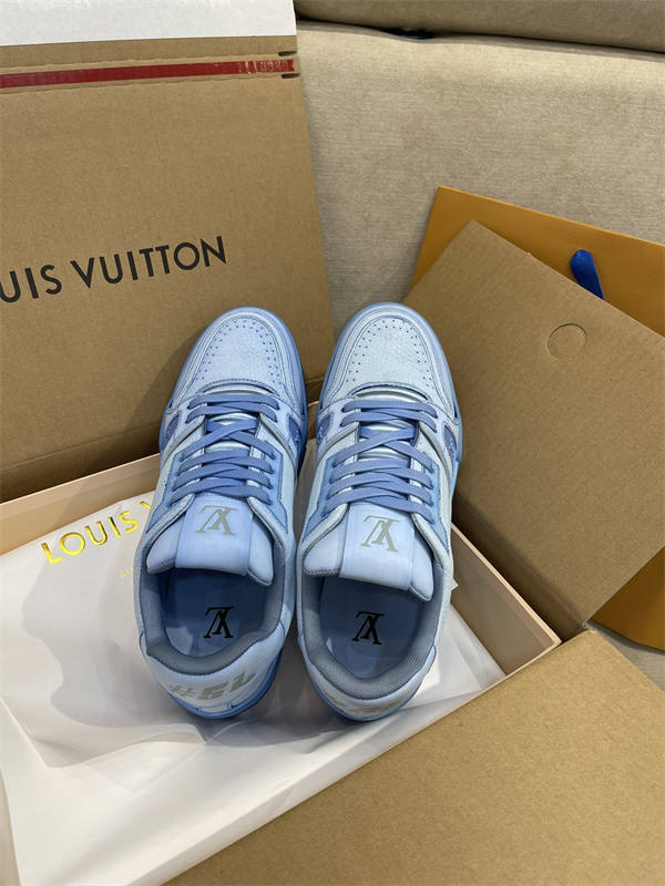 LV158