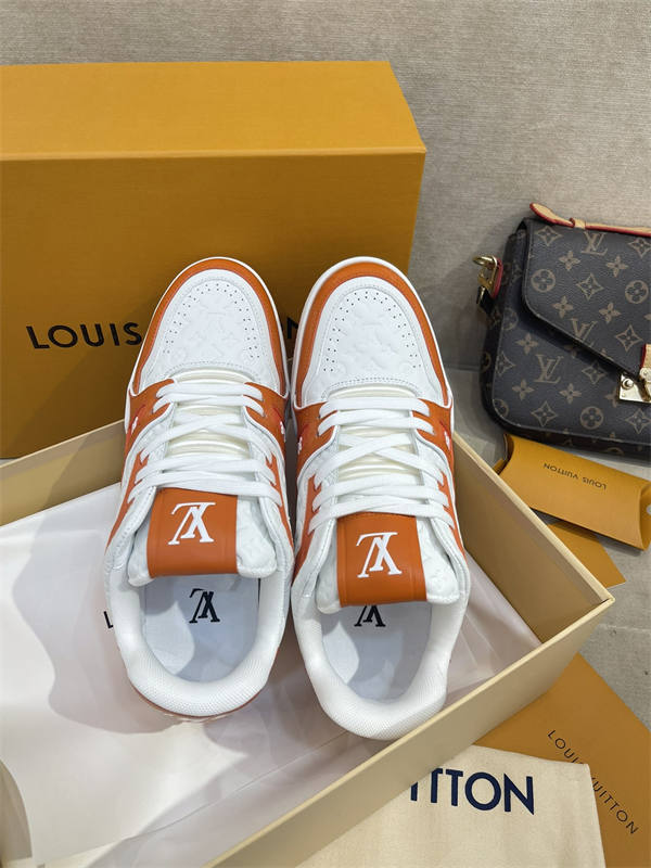 LV165
