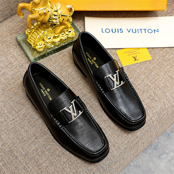Lv Loafer 017