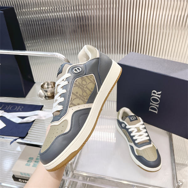 Dr B27 Sneaker