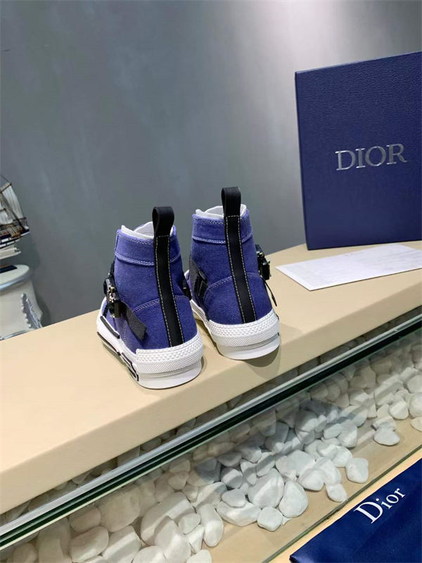 Dr