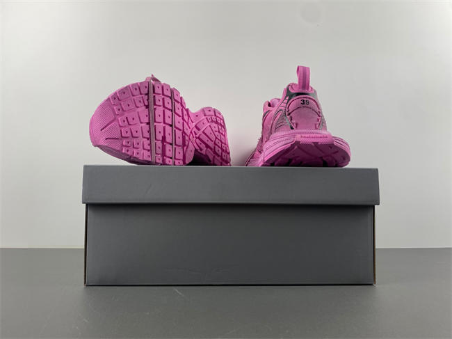 十IAGA -PHANTOM SNEAKER  734731 W3XDC 5000