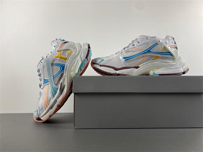 Ba*len*cia*ga 772774-w3rny-0326