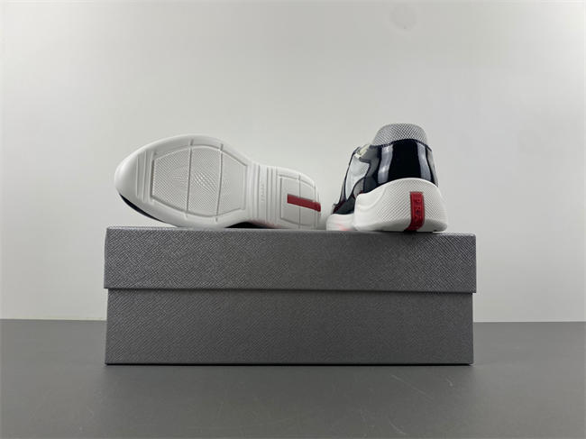 Pra*a america’s cup 12