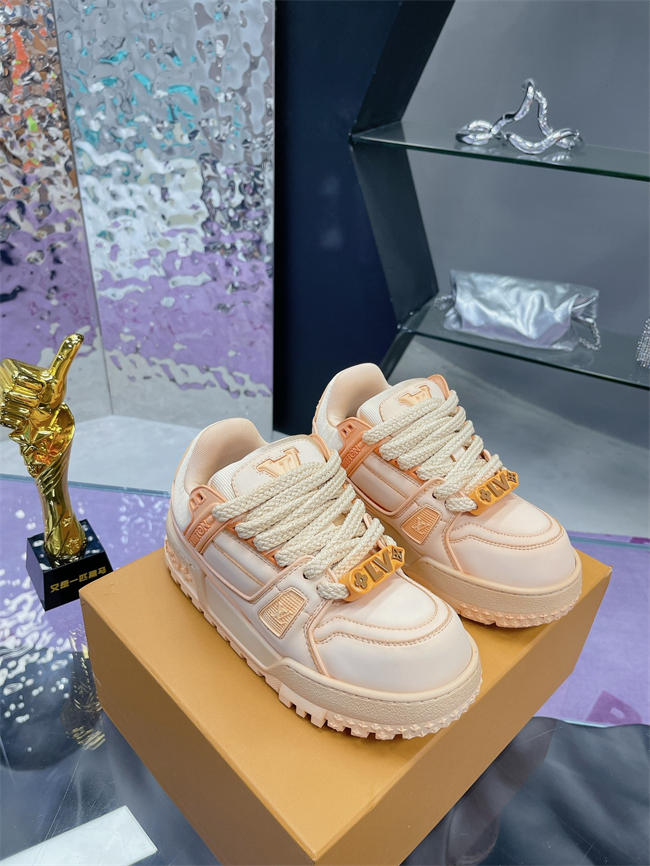 LV Trainer Maxi Sneaker