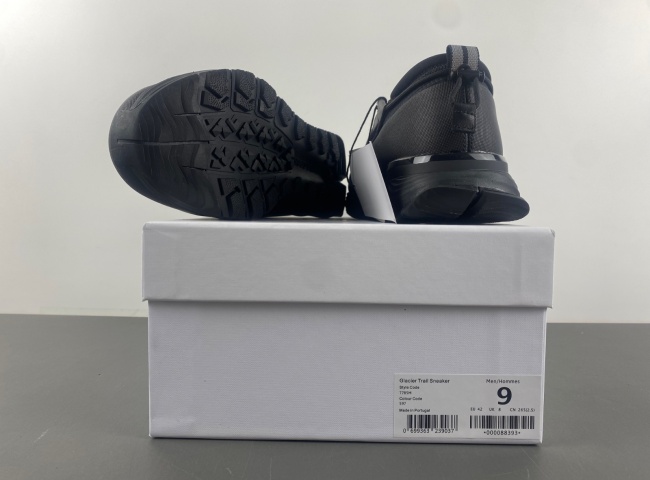 Can*a Go*e）glacier trai 7785m