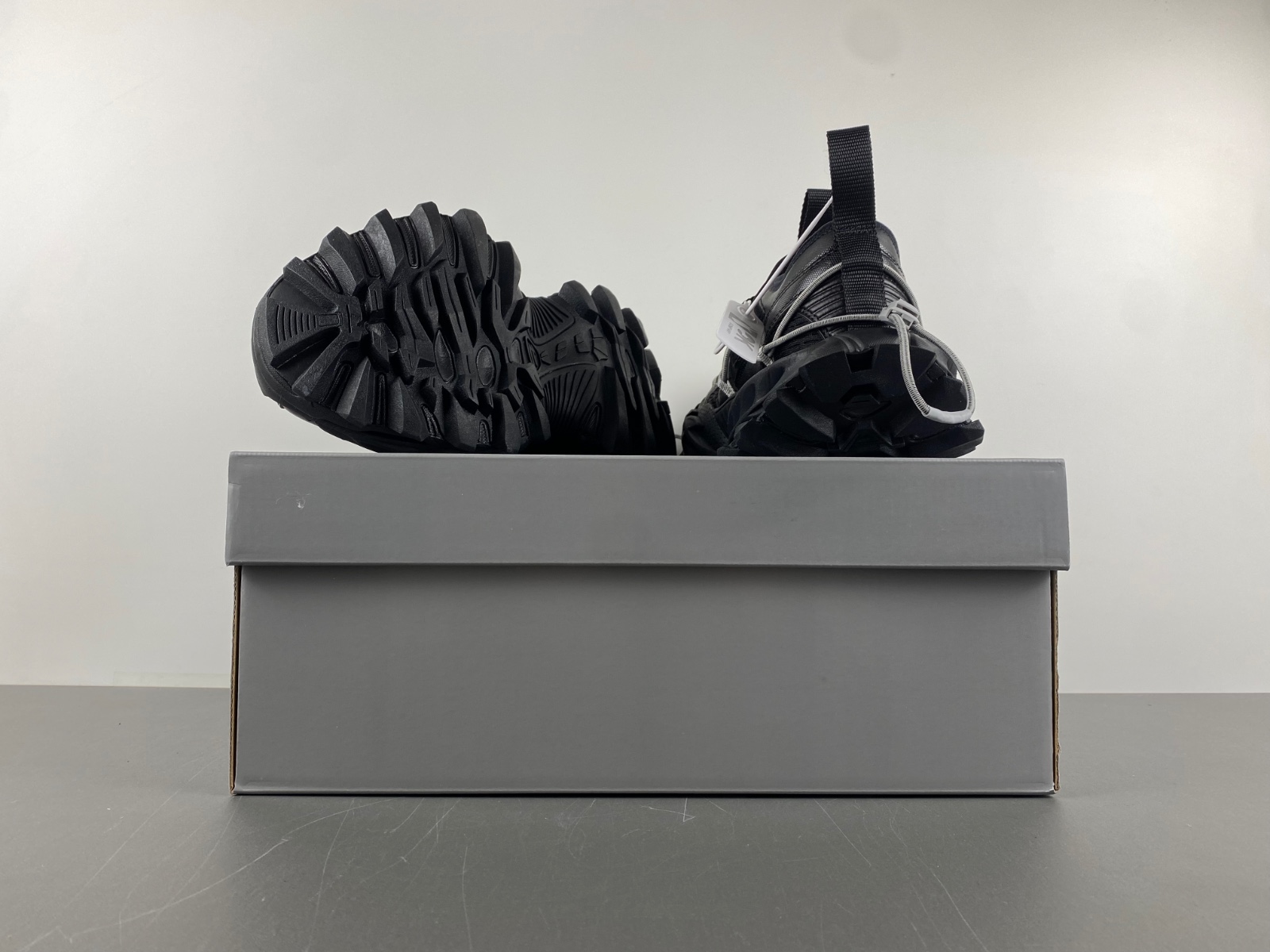 Ba*len*cia*ga 804921 whikw 1000