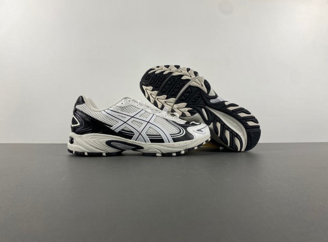 As*ic*s gel-kahana tr v4