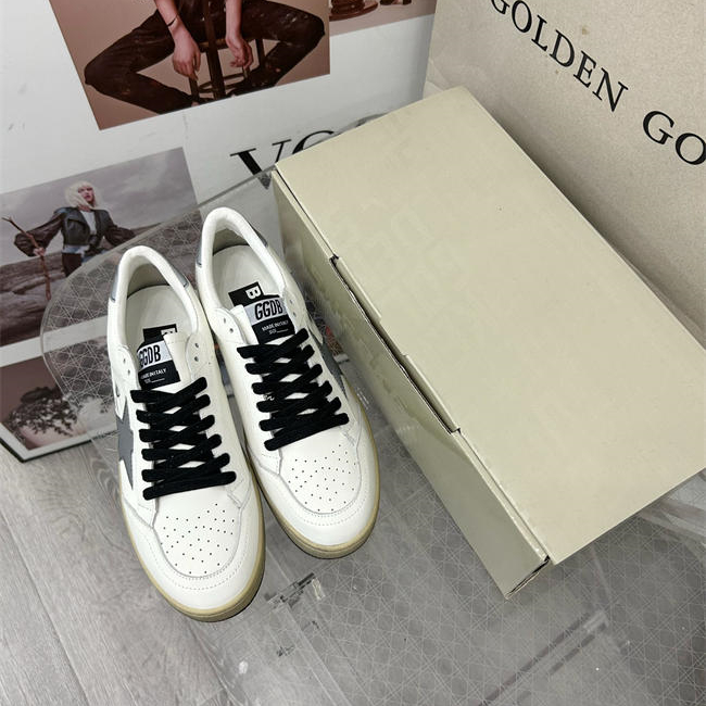 Golden Goose Sneaker