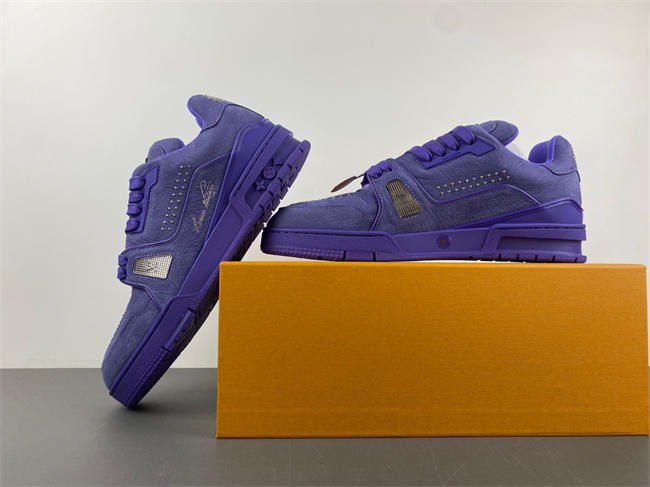 l0*is V*t0n lv trainer lv0904-1