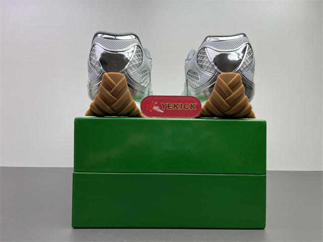 bo*te*ga Ve*ne*ta orbit surf 741357 v2x40 1425