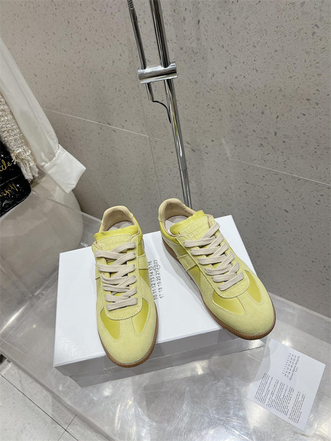 ma*s*n martin Ma*i*la sneaker