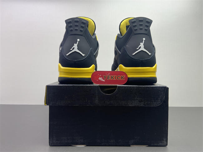 Air Jordan 4 Thunder 308497-017