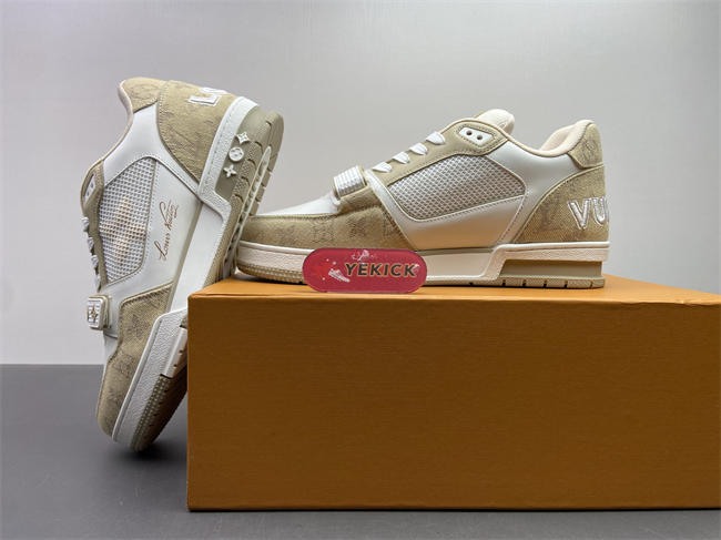 LV Trainer Sneaker