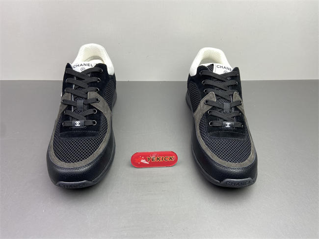 Ch**el sneakers