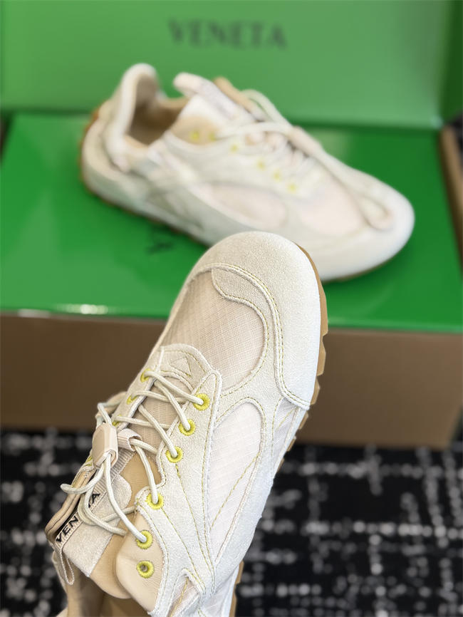 b0tt*ga Ven*ta sneaker