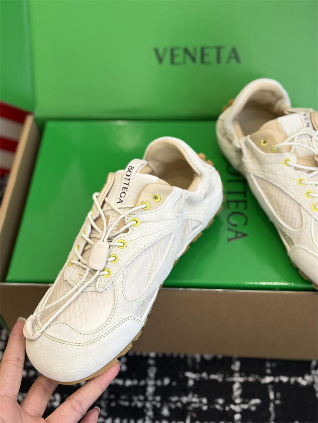b0tt*ga Ven*ta sneaker