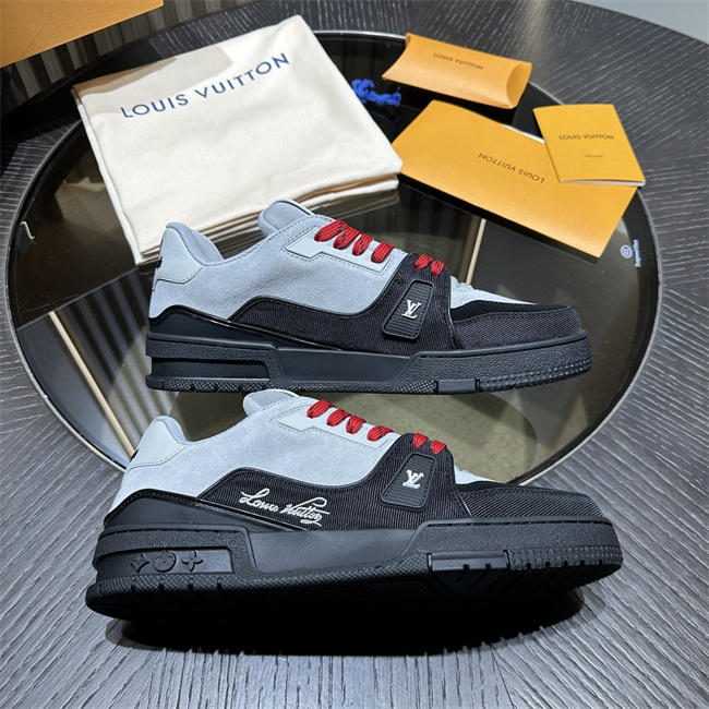 LV Trainer Sneaker