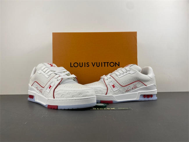l0vis Vvtt0n lv trainer