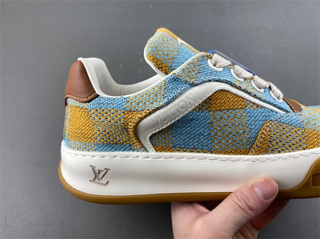 l0vis Vvtt0n lv trainer