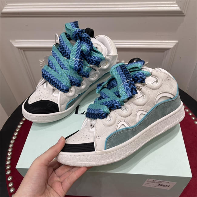 Lanu1n curb sneaker