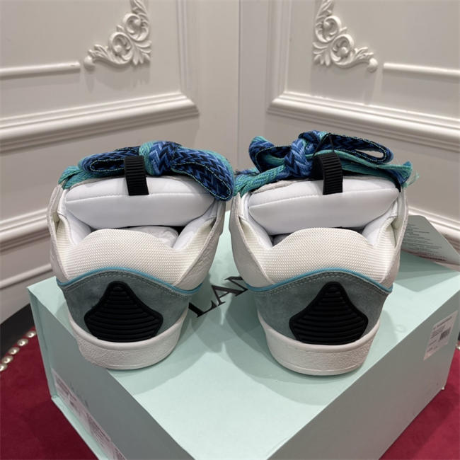 Lanu1n curb sneaker