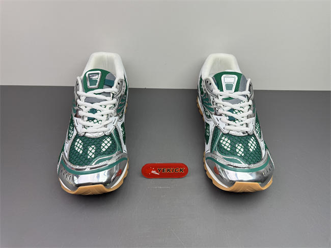 b0tt*ga Ven*ta sneaker