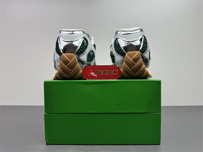 b0tt*ga Ven*ta sneaker