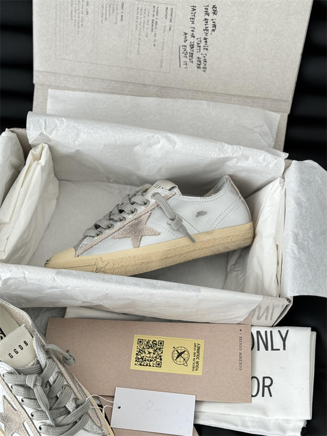 g01den G003e sneaker