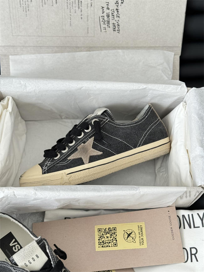 g01den G003e sneaker