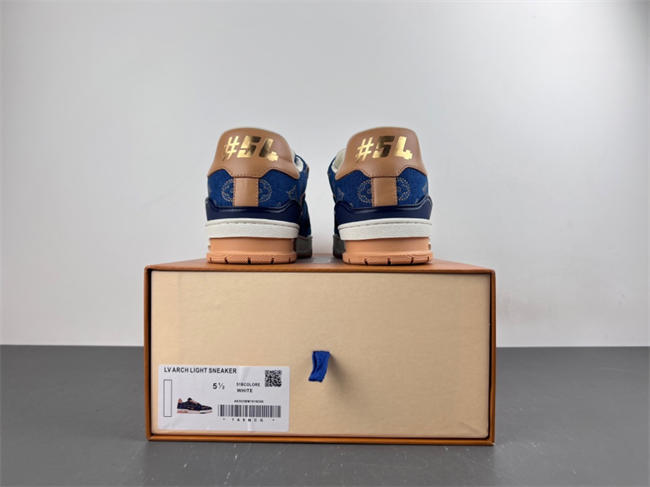 l0vis Vvtt0n lv trainer