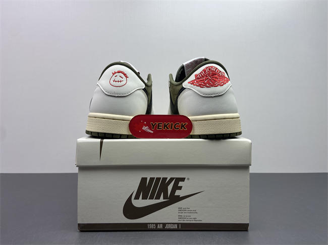Travis Scott x Air Jordan 1 Low OG DM7866-200