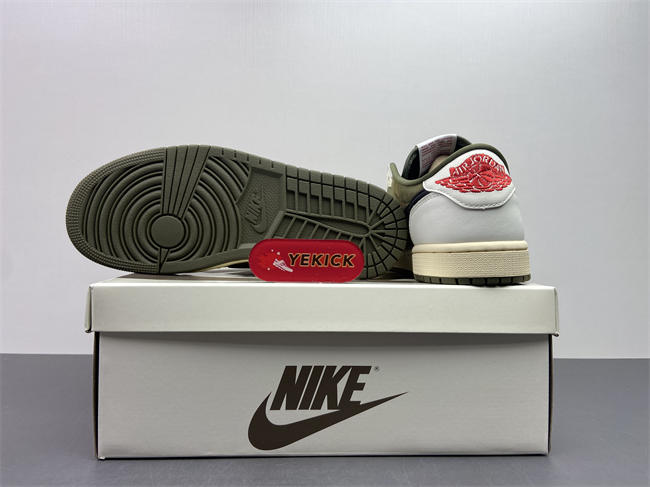 Travis Scott x Air Jordan 1 Low OG DM7866-200