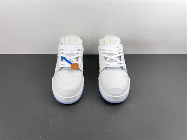 l0vis Vvtt0n lv trainer