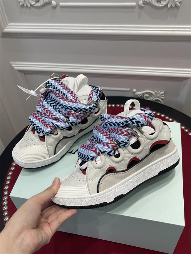 Lanu1n curb sneaker